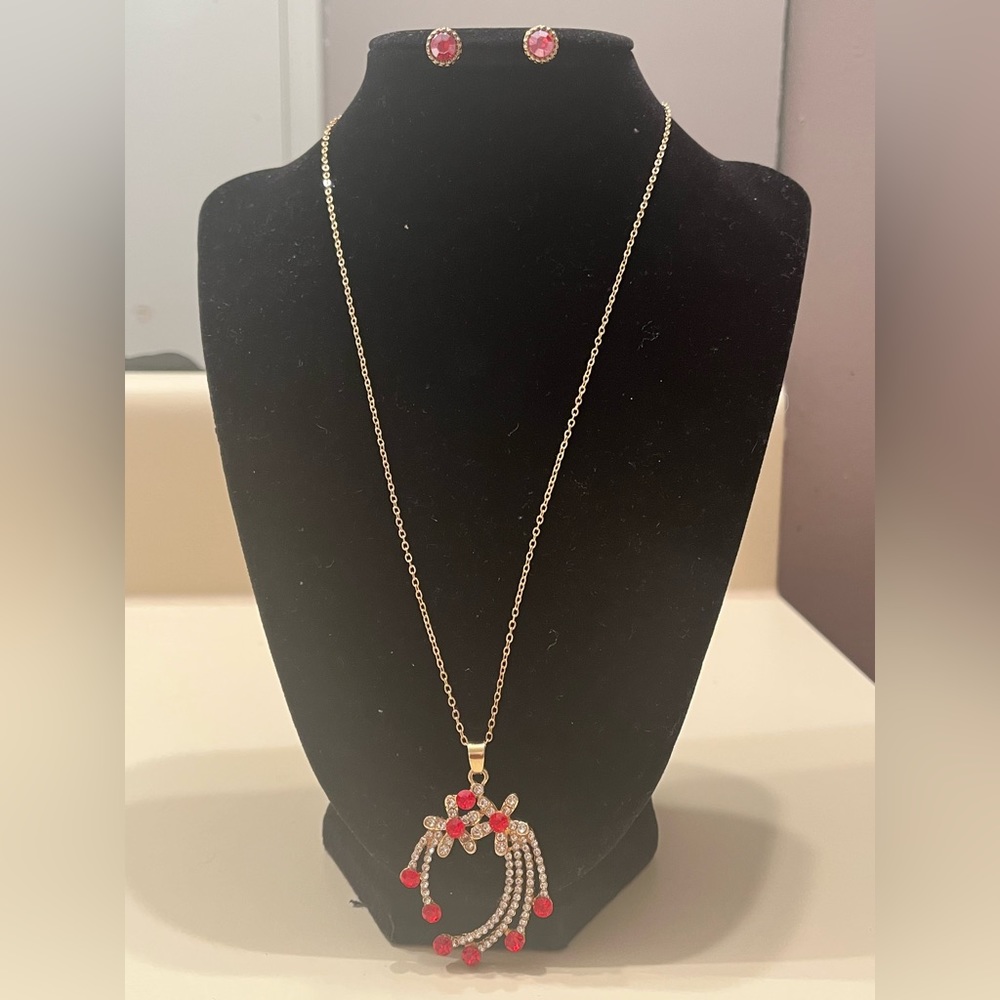 Fashion jewelry necklace and earrings set for women - Picture 6 of 6